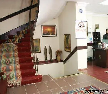 Lejlighedshotel Atlantis 2*